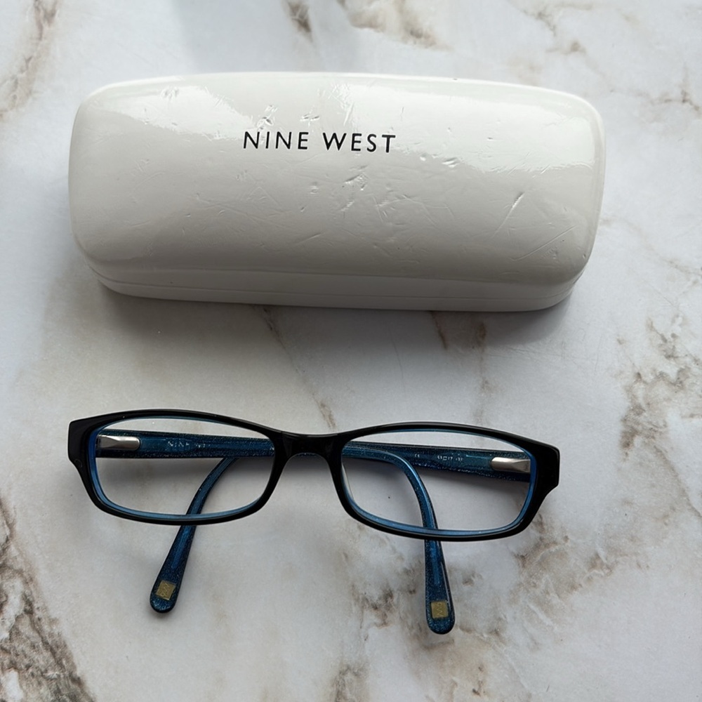 Nine West Blue Glitter Frames without lenses
NW5014 422